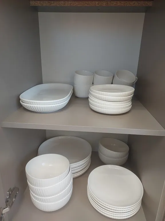 Новый дом в живописной местности ( 5 минут до аэропорта)