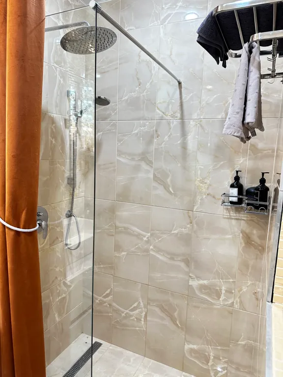 Квартира с огромной террасой