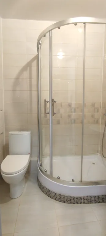 Квартира с просторной кухней-гостиной и видом на лес