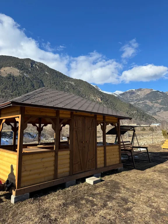 Барнхаус с шикарным видом на горы