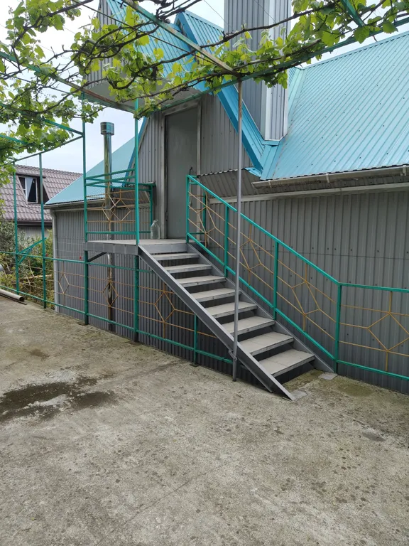 Домик в 10 минутах от моря