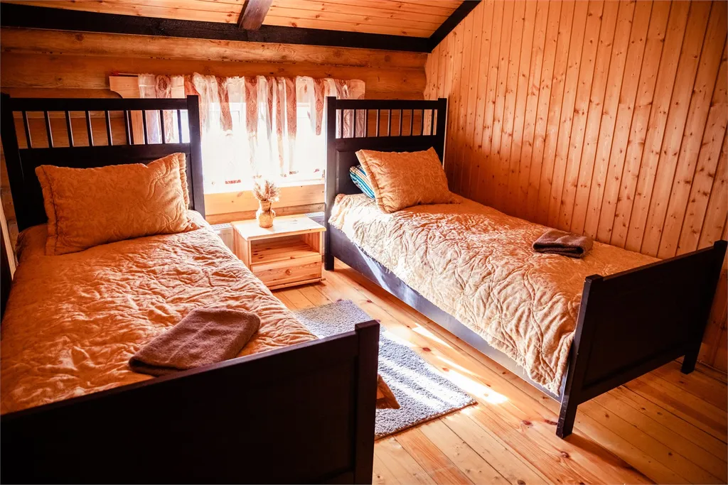 9-комнатный Дом