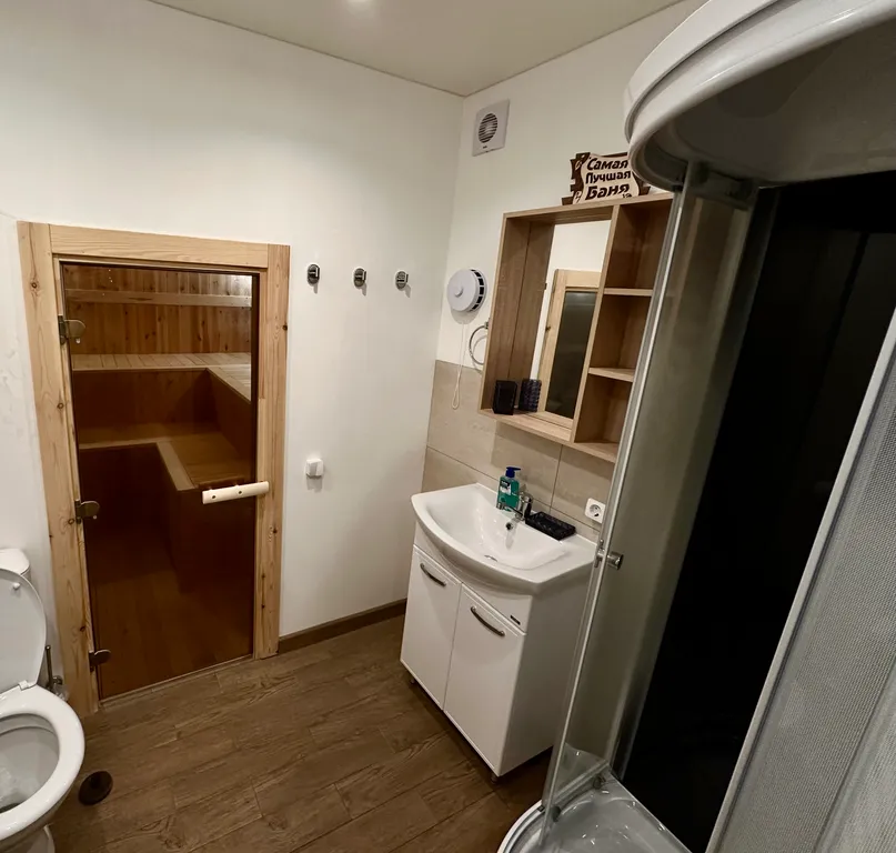 Уютный дом-лофт с видом на лес и реку