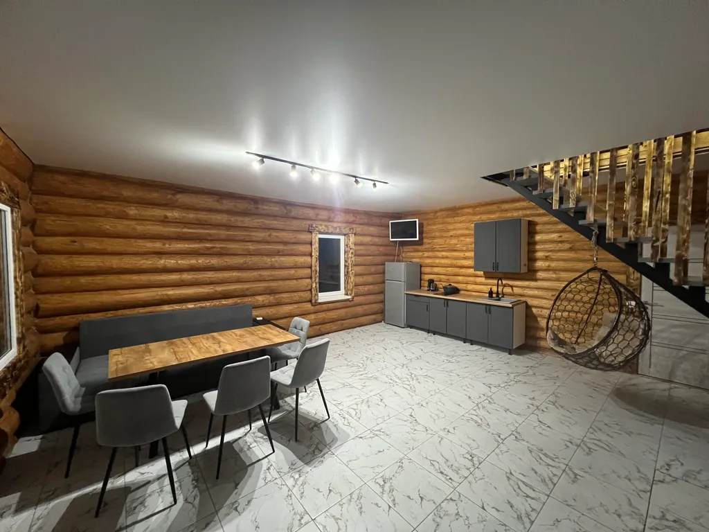 Коттедж Загородный дом для уютного отдыха с баней — Луга