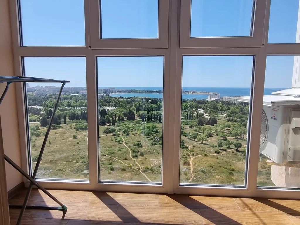 Квартира Квартира люкс класса с шикарным видом на море и парк — Севастополь