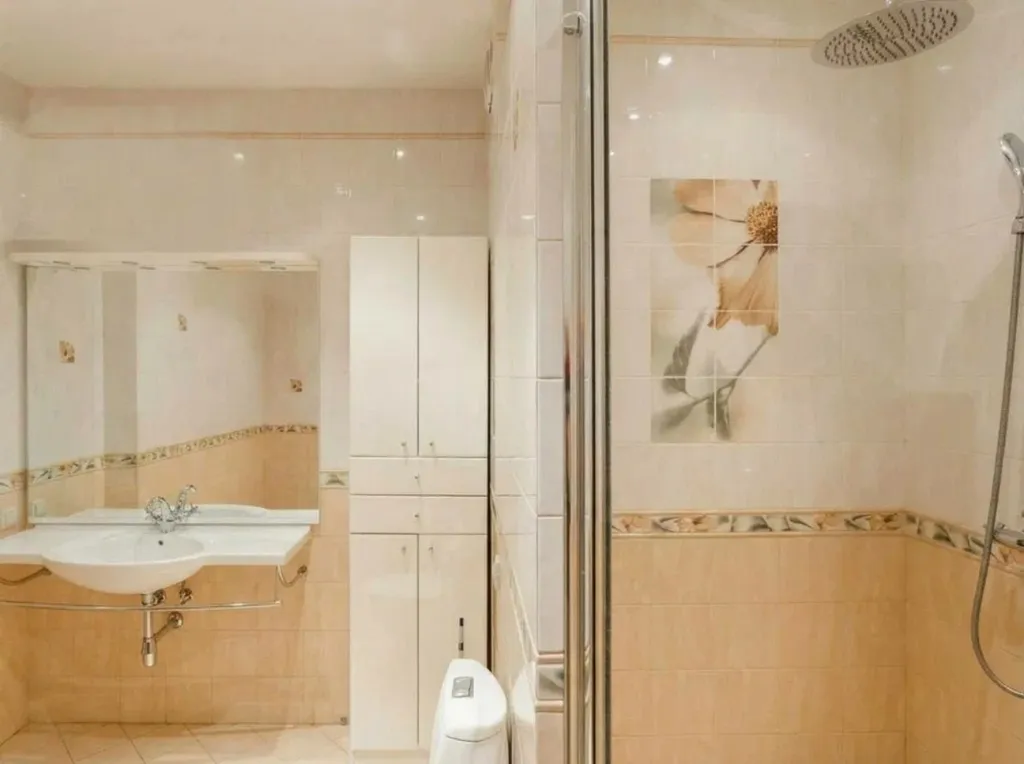 Квартира Уникальные апартаменты в легендарном здании — Москва