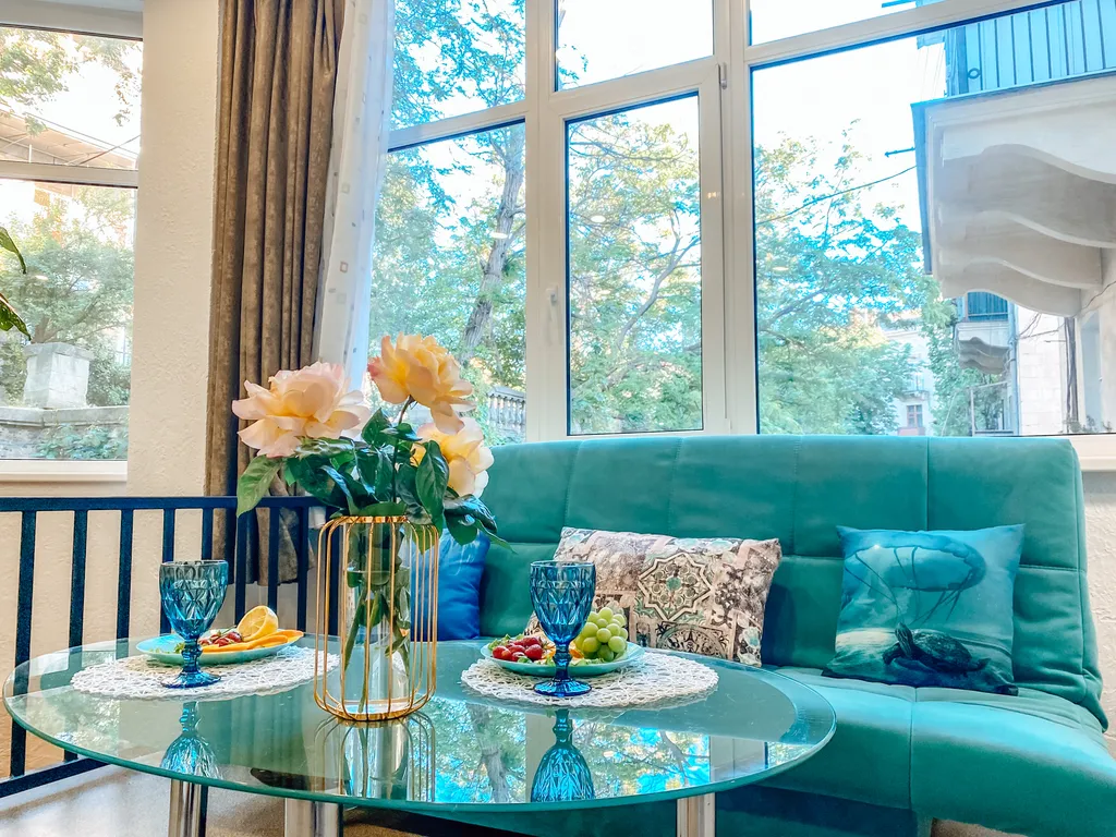 Квартира Квартира Счастье жить в центре Севастополя в яркой и стильной квартире — Севастополь