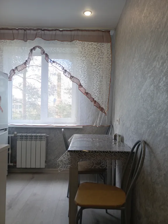 2-комнатная квартира с евроремонтом в престижном районе у РТЦ Виконда