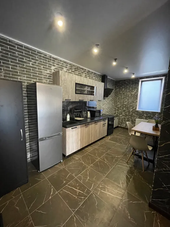 Апартаменты (квартира) в центе абадзехской