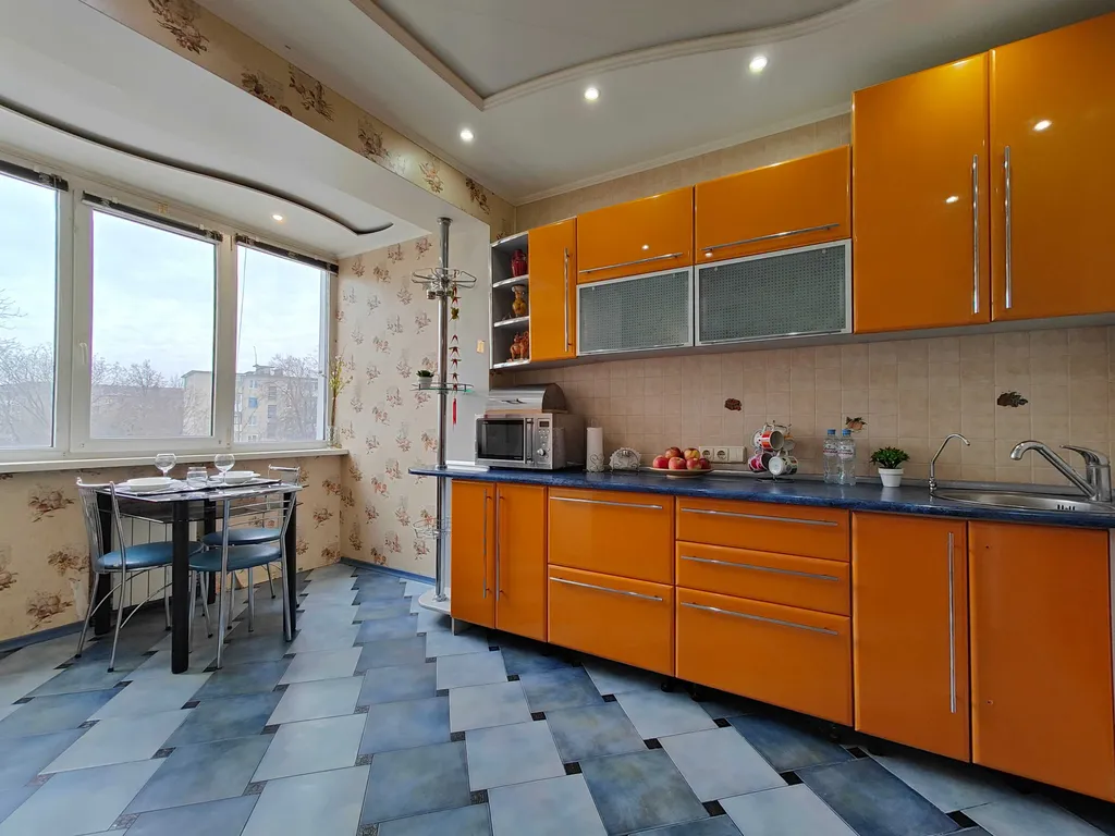 3-комнатная Квартира