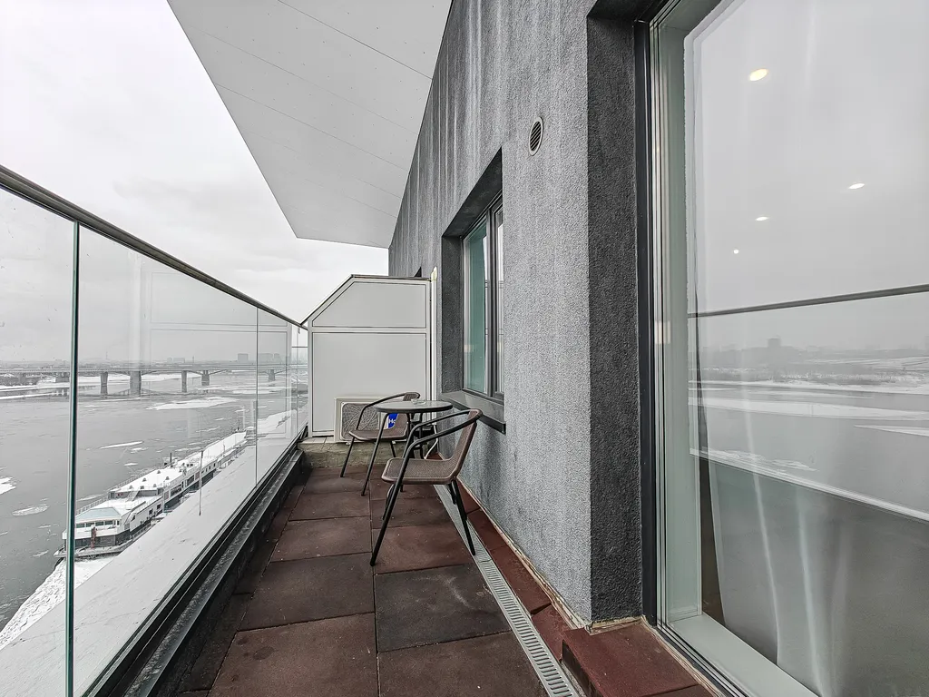 Люкс апартаменты с открытой террасой вид на реку высокий этаж