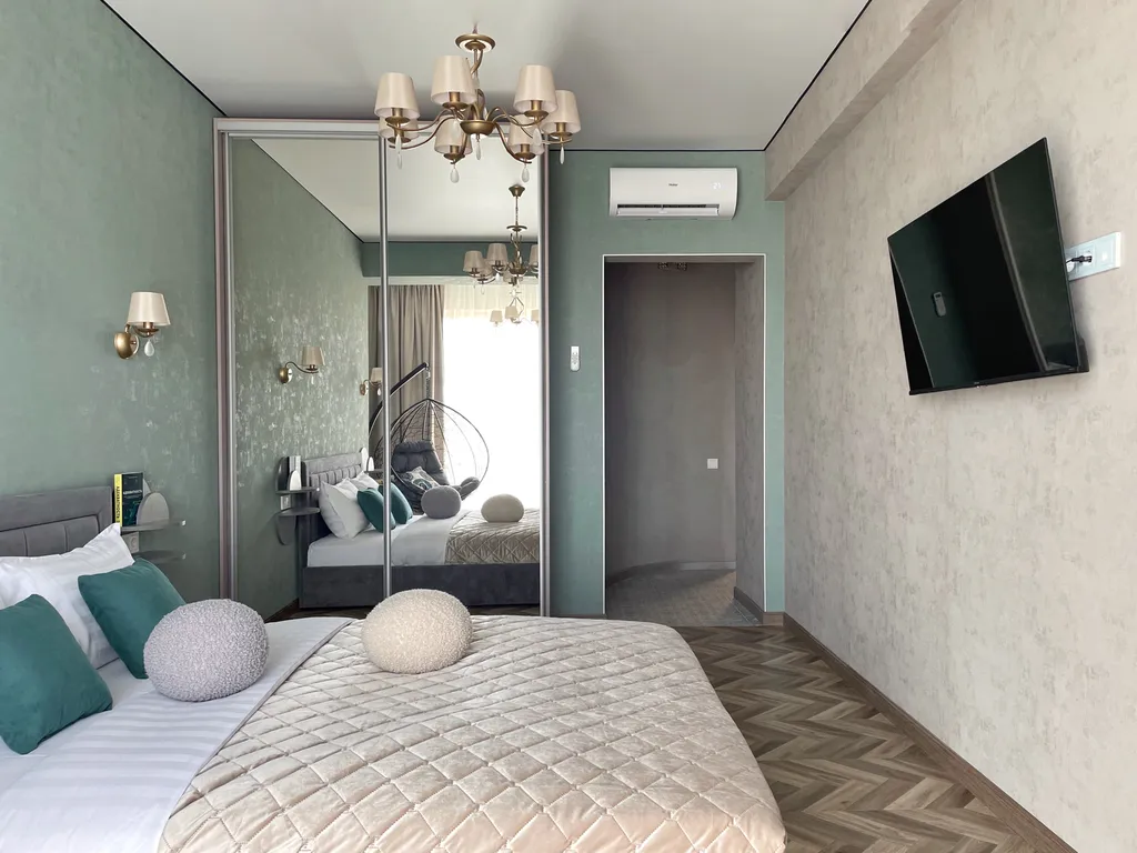 Сирень с видом на центр Пятигорска