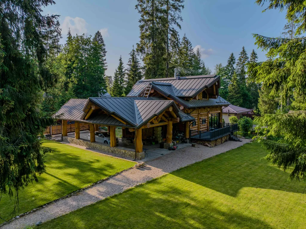 Лесное шале