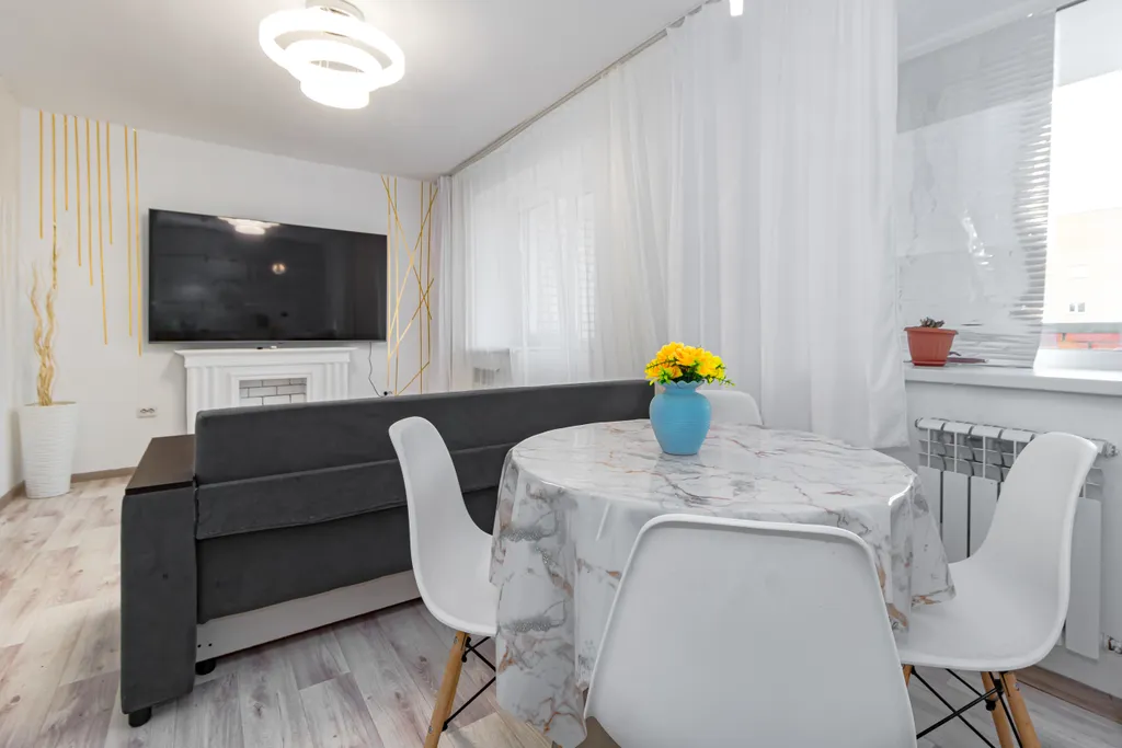 4-комнатная Квартира