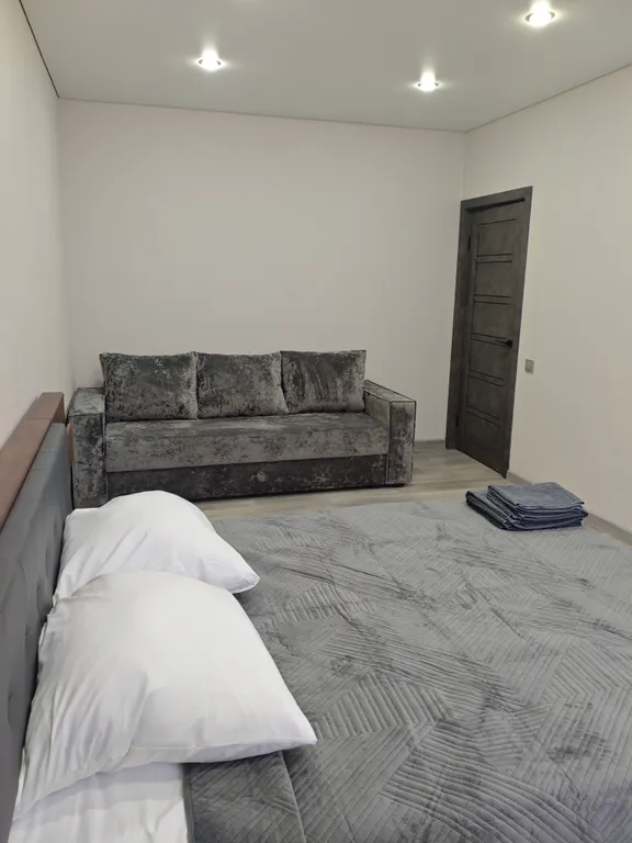 Современная квартира лофт стиле в центре Аксая