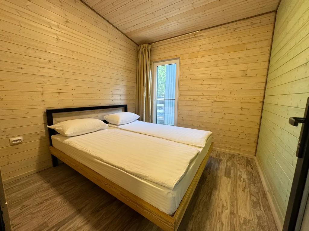 Коттедж с террасой