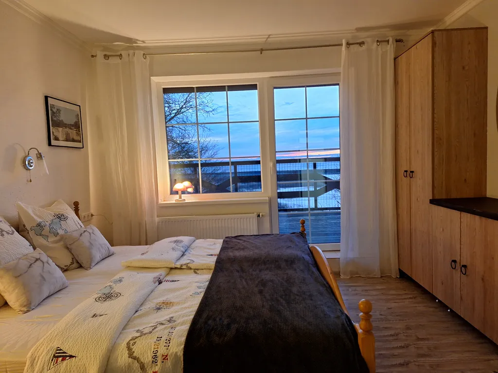 Апартамент с большой террасой и видом на море