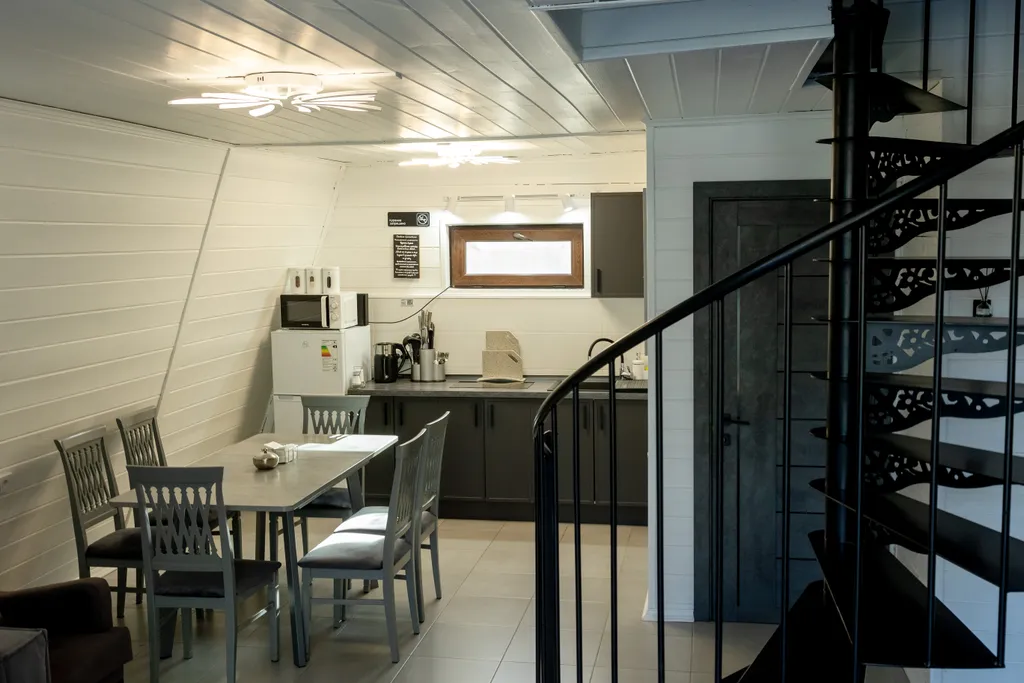 Афрейм White house три этажа с панорамным видом на горы