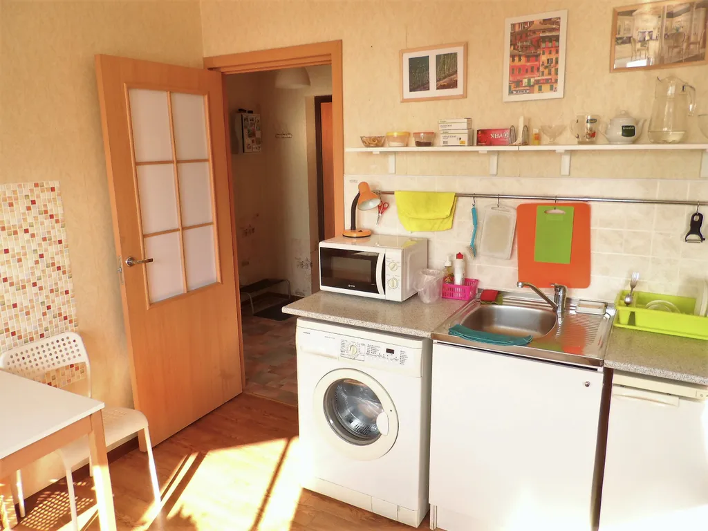 Светлая квартирка с видом на город 8 минут от м. Пареас