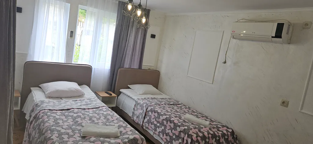 Двухместный номер с видом на уютный двор
