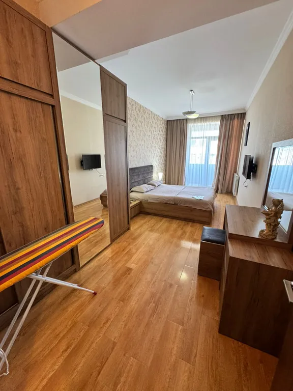 Двукомнатная квартира в Бизнес центре