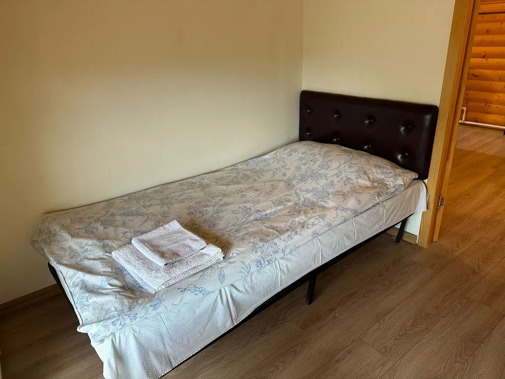 6-комнатный Дом