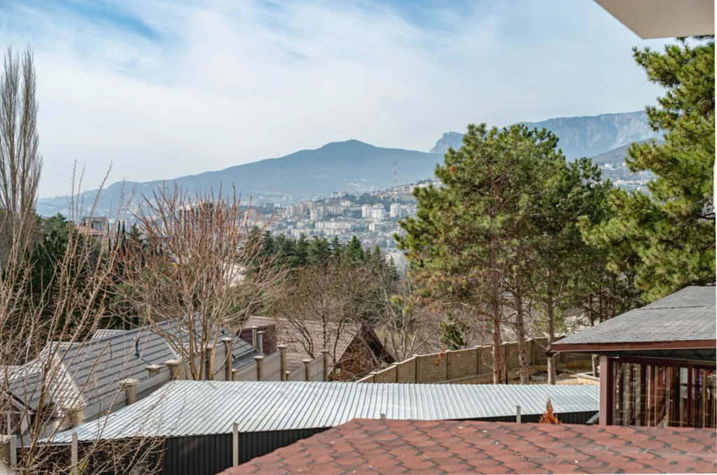 Двухэтажная квартира «отдых у ручья» со своей террасой и мангалом