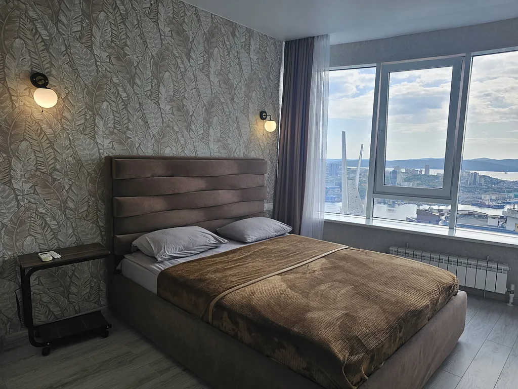 3х.ком.кв. 105 м.кв в ЦЕНТРЕ с видом на море и город, р-он ФУНИКУЛЁРА