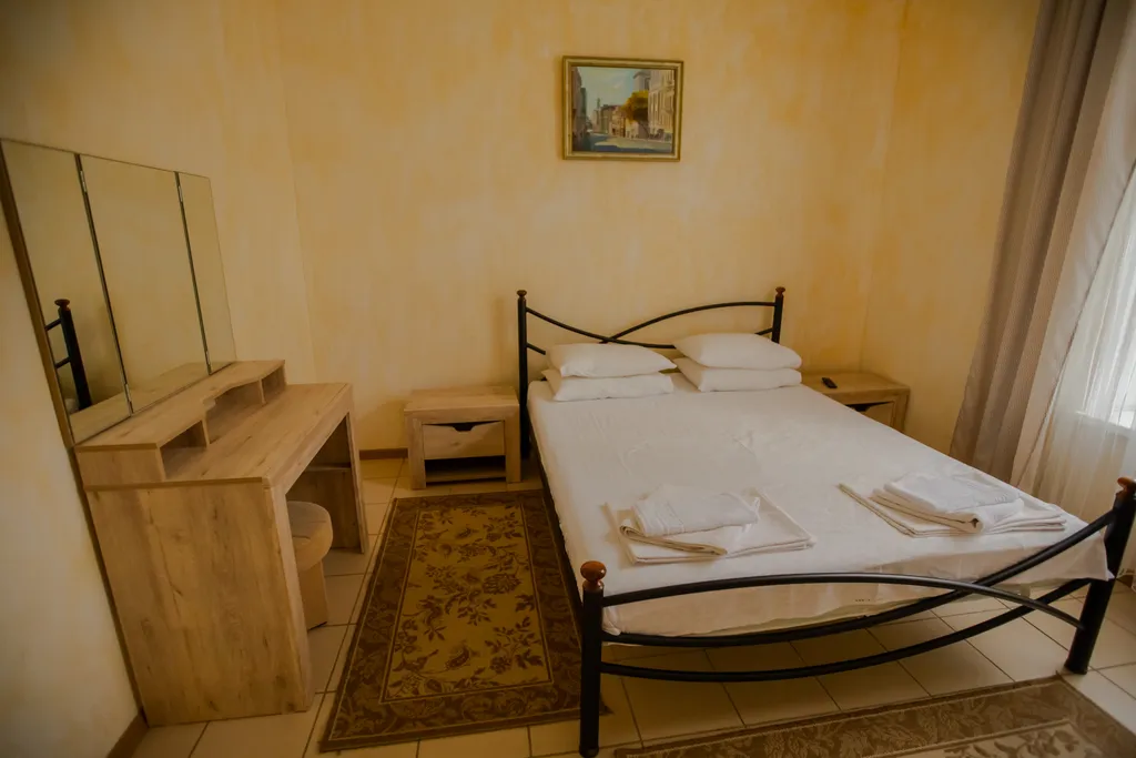 Двухкомнатный номер с выходом к бассейну