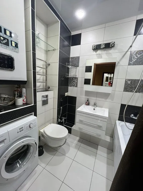 Отличная квартира рядом с броско молл