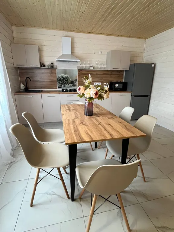 Коттедж Тёплый брусовой Дом у сосного леса — Борисово