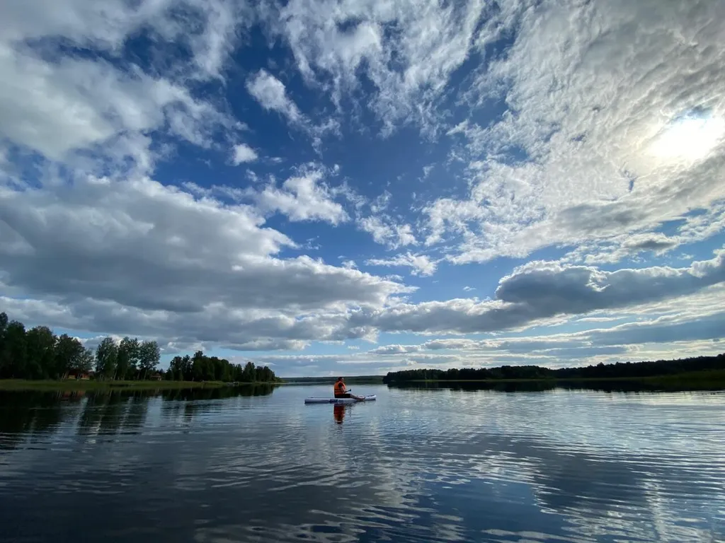 Домик на берегу
