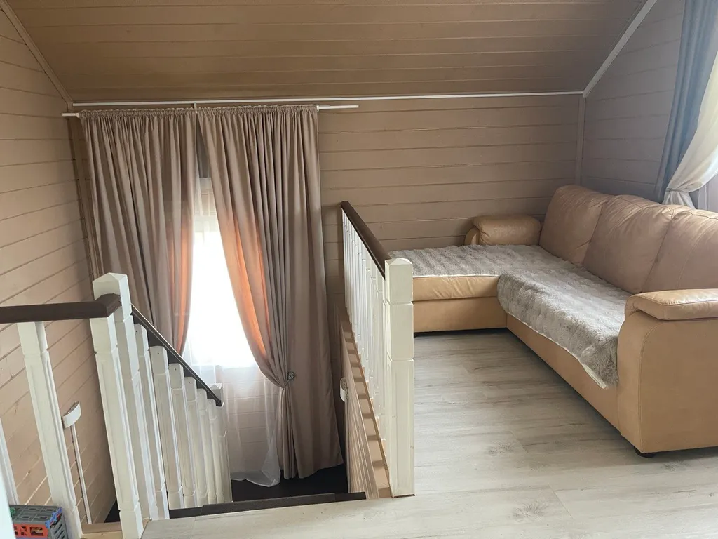 6-комнатный Дом