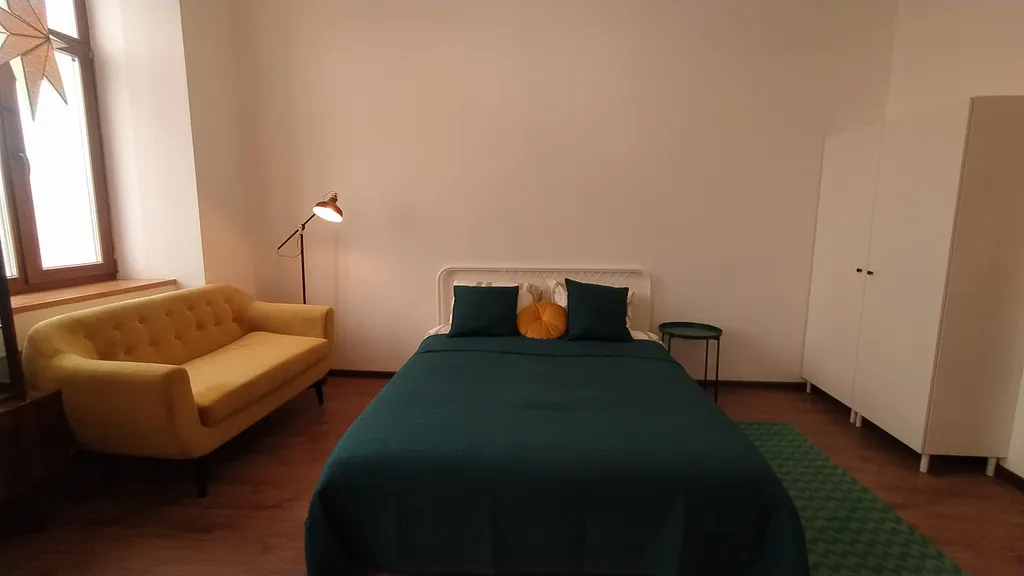 Студия у гостиных рядов