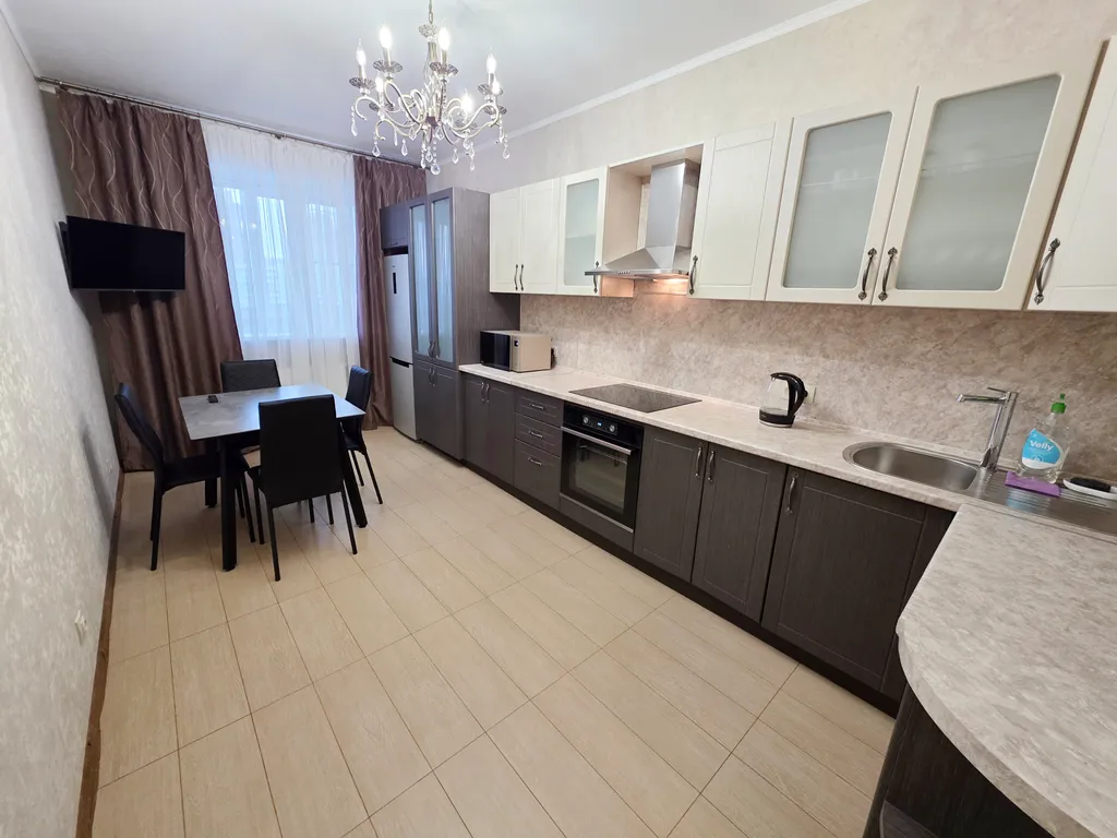 Шикарная, видовая 2-х комнатная квартира