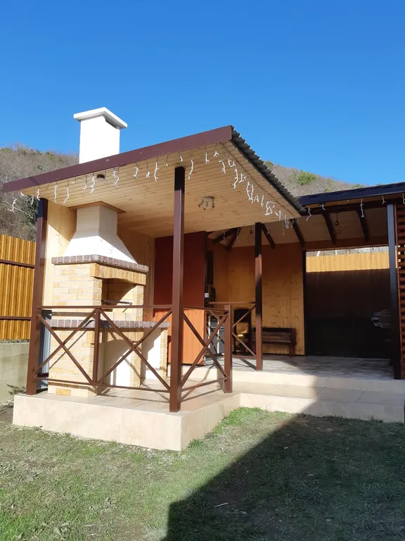 Коттедж 2-комнатный Дом — Бжид