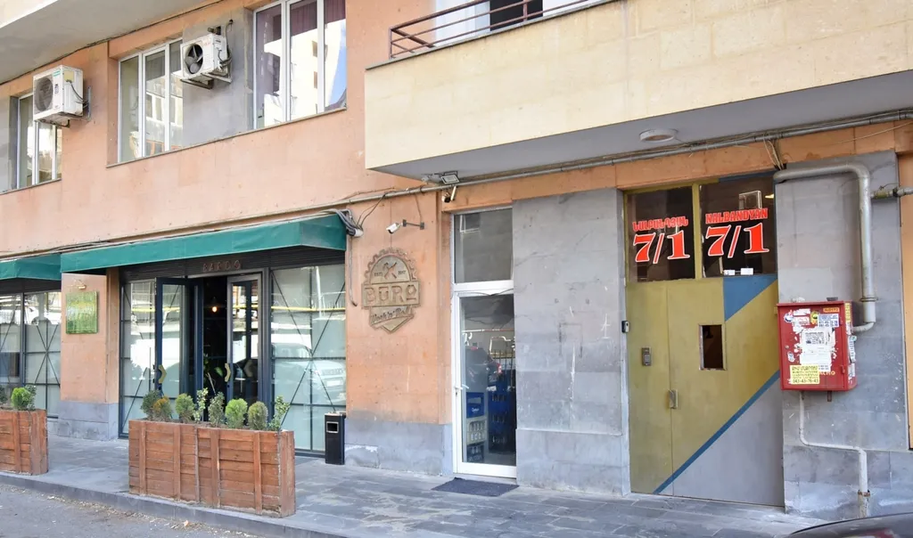 4-комнатная Квартира