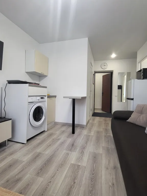 Розовая студия на Песках