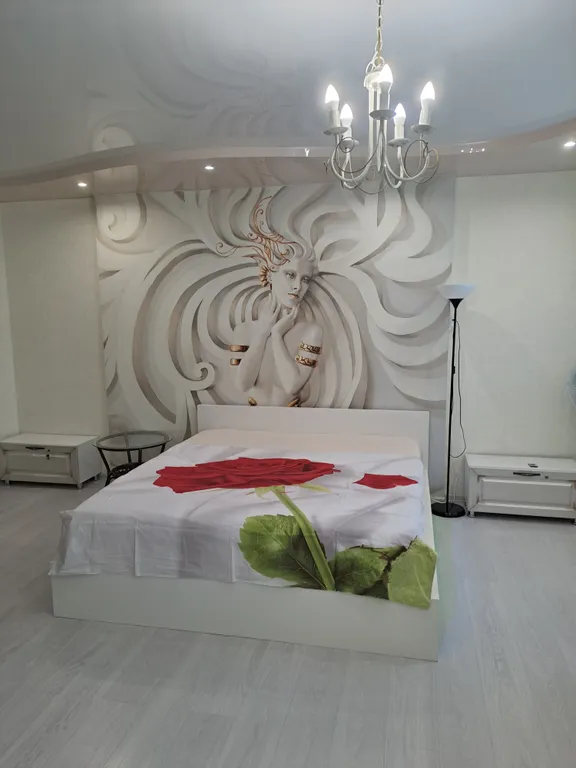 1-комнатная квартира с джакузи с дизайнерским ремонтом