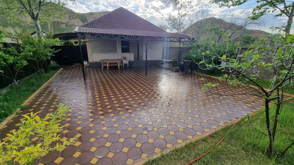 Уютный дом у моря