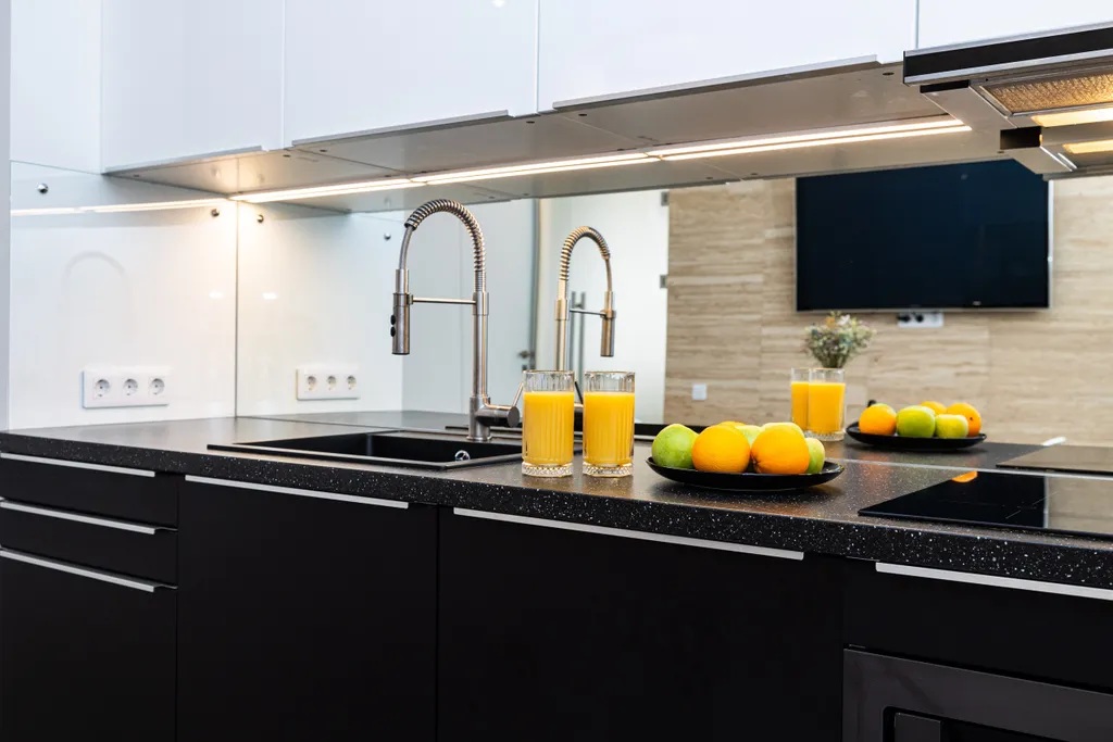 Современные дизайнерские апартаменты с потрясающим видом на горы