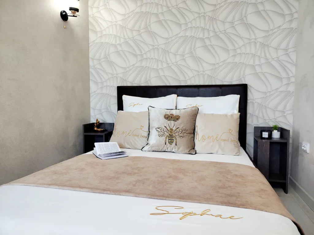 Квартира с видом на реку и горы