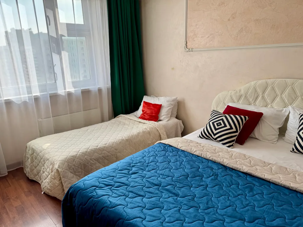 Квартира на высоком этаже в 10 минутах пешком от метро