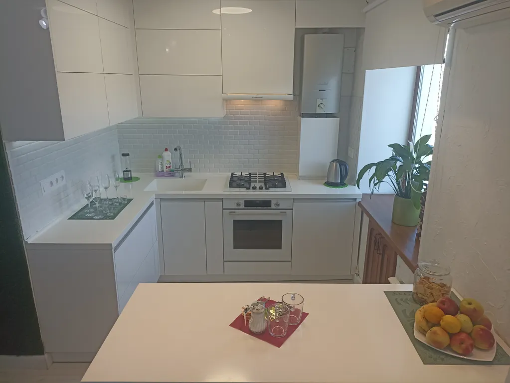 Двушка рядом с ЖД Вокзалом