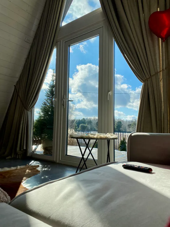 Треугольный дом в скандинавском стиле A-frame