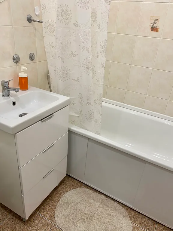 Квартира 1-комнатная Квартира — Калининград