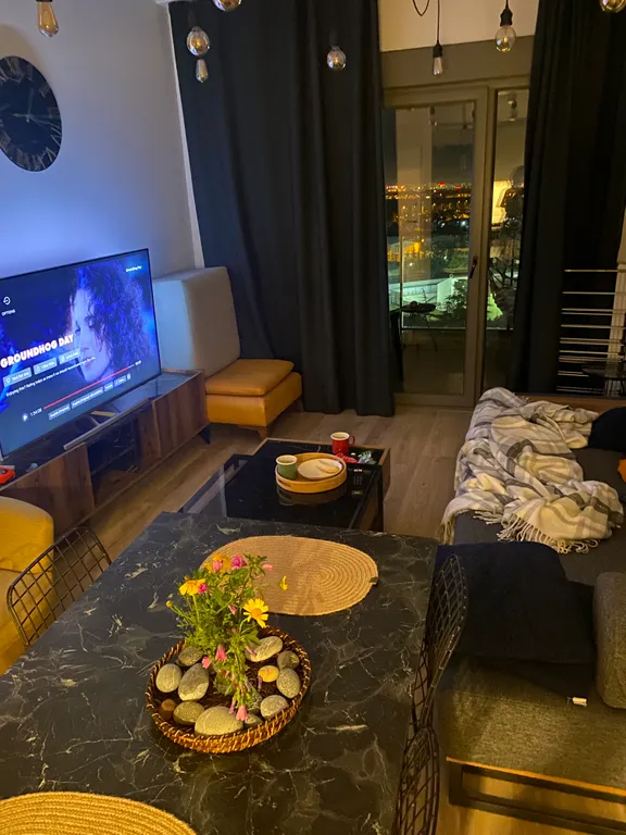 Квартира с видом на горы и море