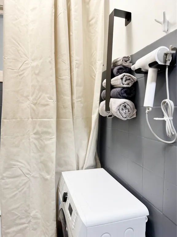 Квартира Светлая квартира в центре, 8 минут до метро и 9 до зоопарка — Москва