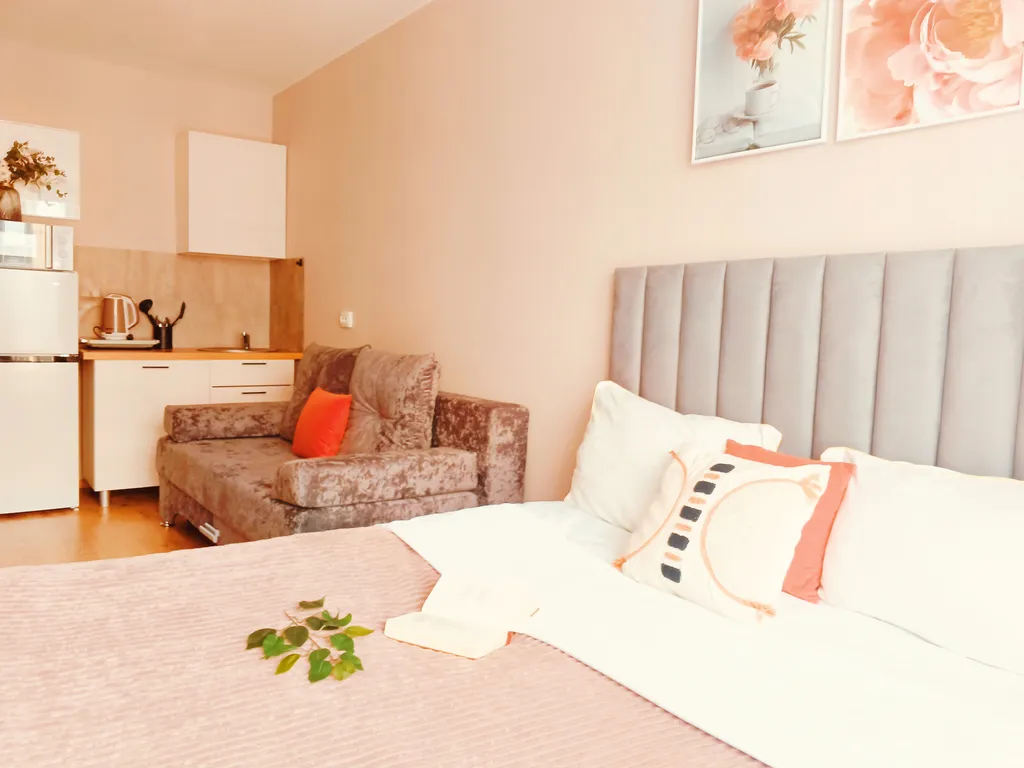 Уютная студия рядом метро