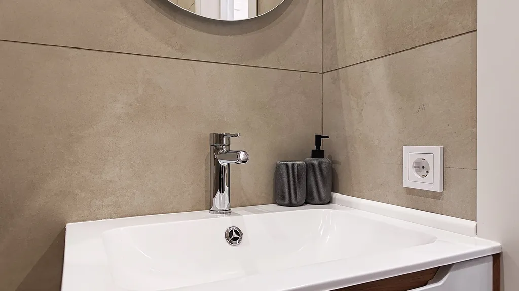 Душевный апартамент со спальней. Насладитесь тишиной и красотой гор